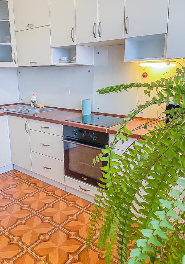 Rent Kiev Apartment 2 Min Metro Chernihivska Экстерьер фото