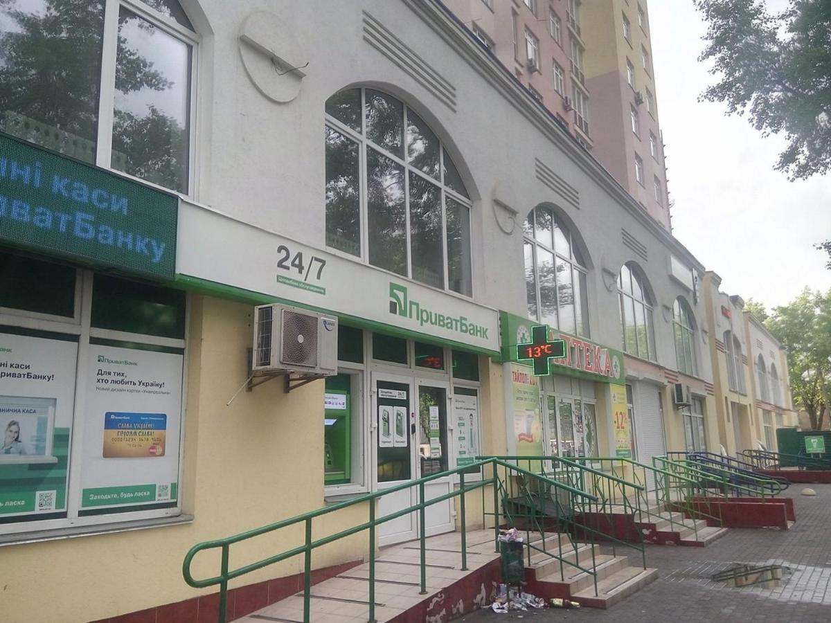 Rent Kiev Apartment 2 Min Metro Chernihivska Экстерьер фото